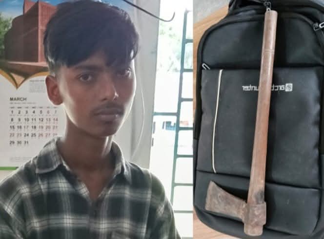 পরীক্ষাকেন্দ্রে অস্ত্র নিয়ে প্রবেশ, দাখিল পরীক্ষার্থীসহ ৬ জন আটক
